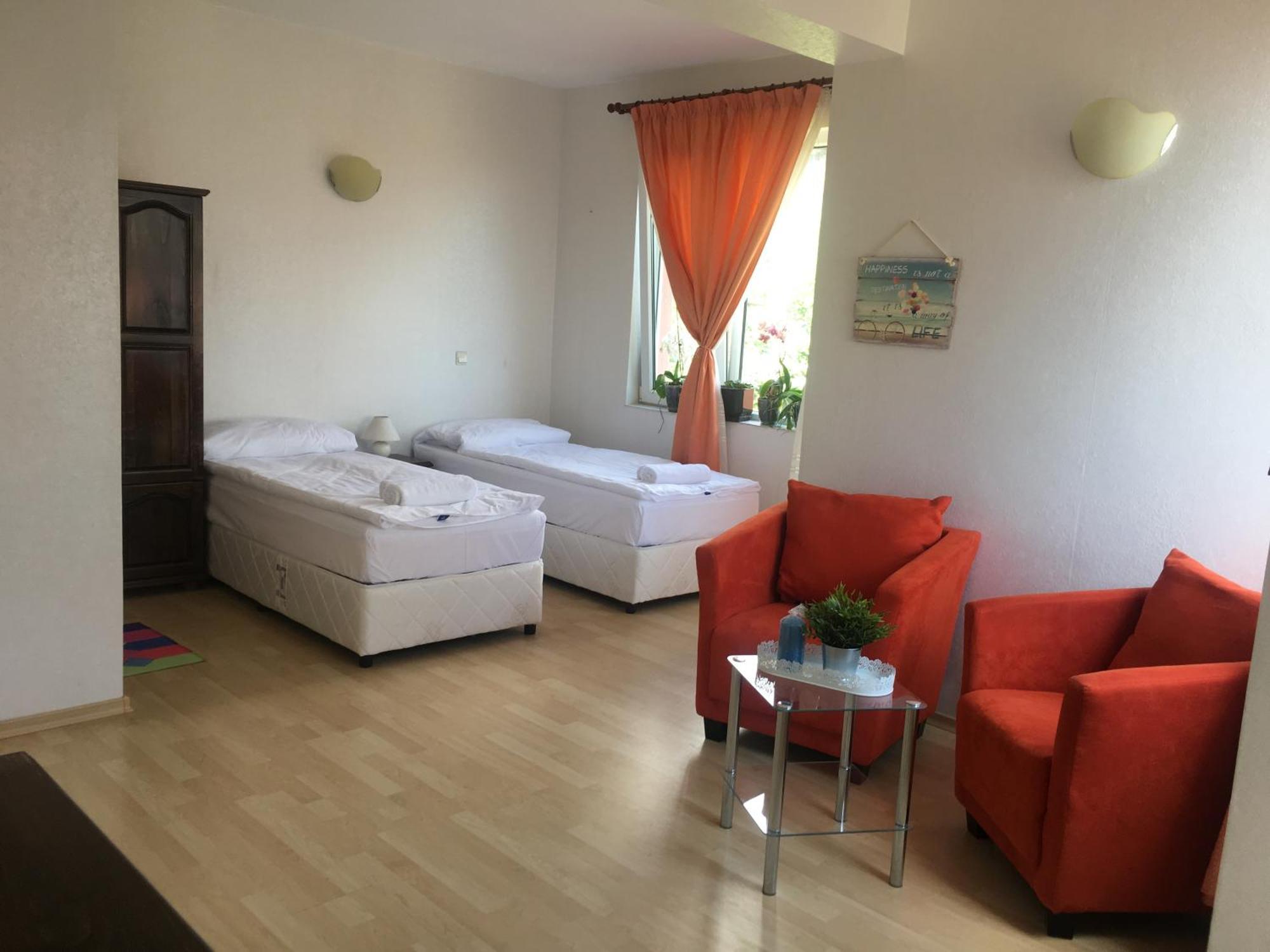Sunray Guest House, Private Rooms & Apartment With Lovely Sea View Varna Luaran gambar
